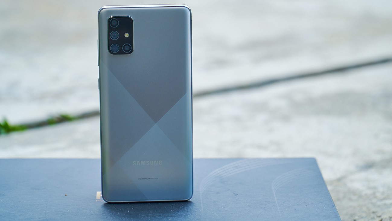 Apakah Samsung A71 Masih Layak Dibeli di 2026? Review Lengkap