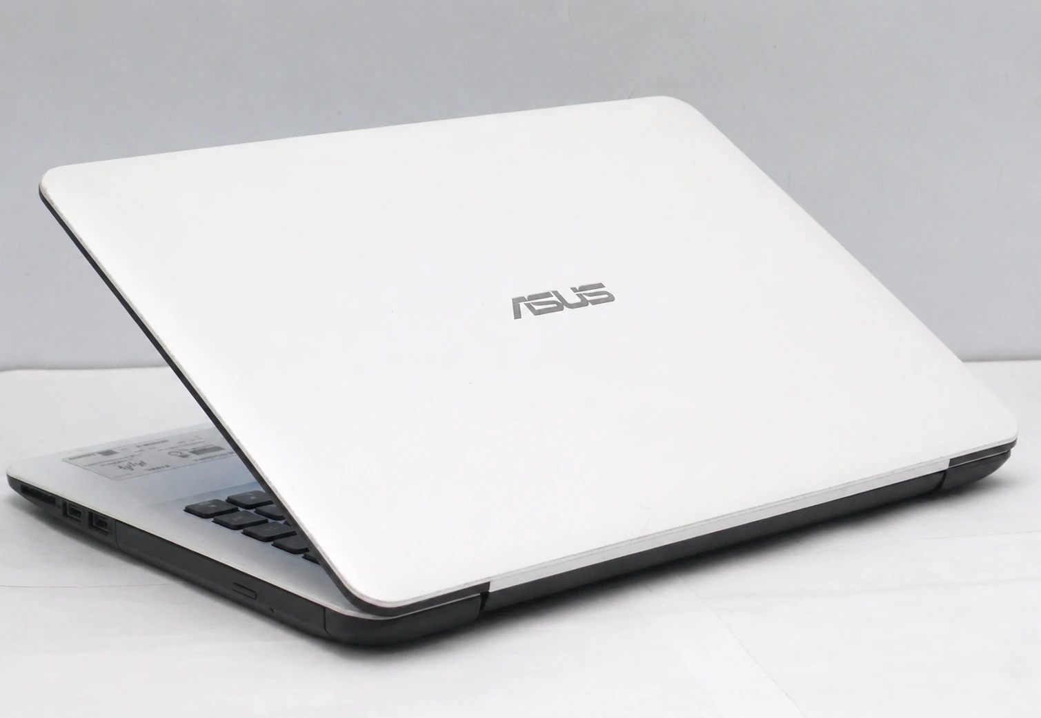 ASUS A455L Spesifikasi & Performa 2026