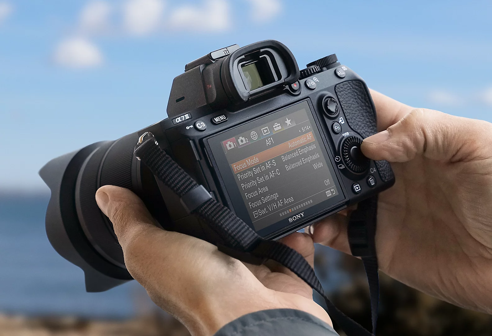 Sony A7III Spesifikasi Lengkap: Kamera Juara Sampai 2026